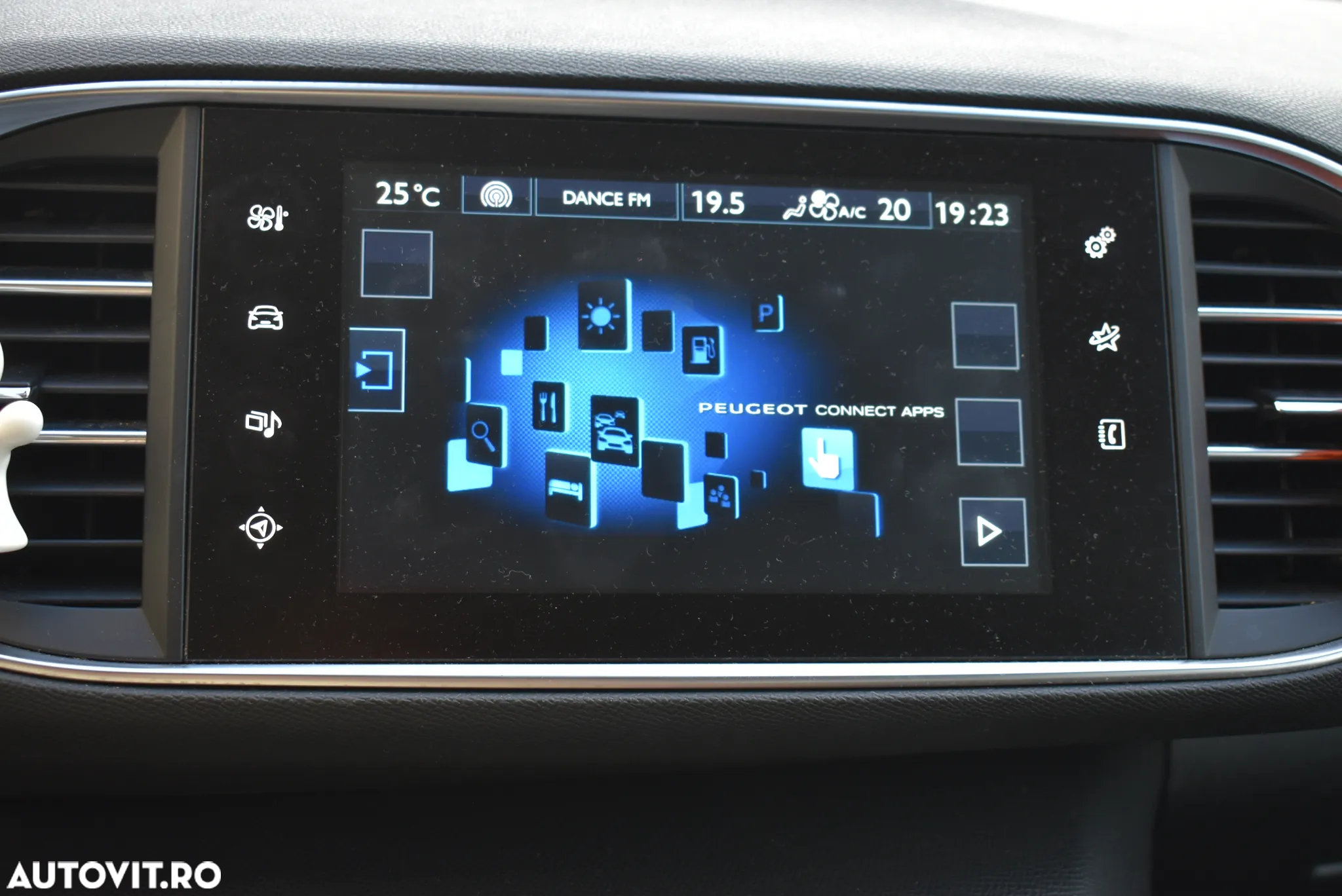 Peugeot 308 SW BlueHDi 120 Stop & Start Business-Line - 18