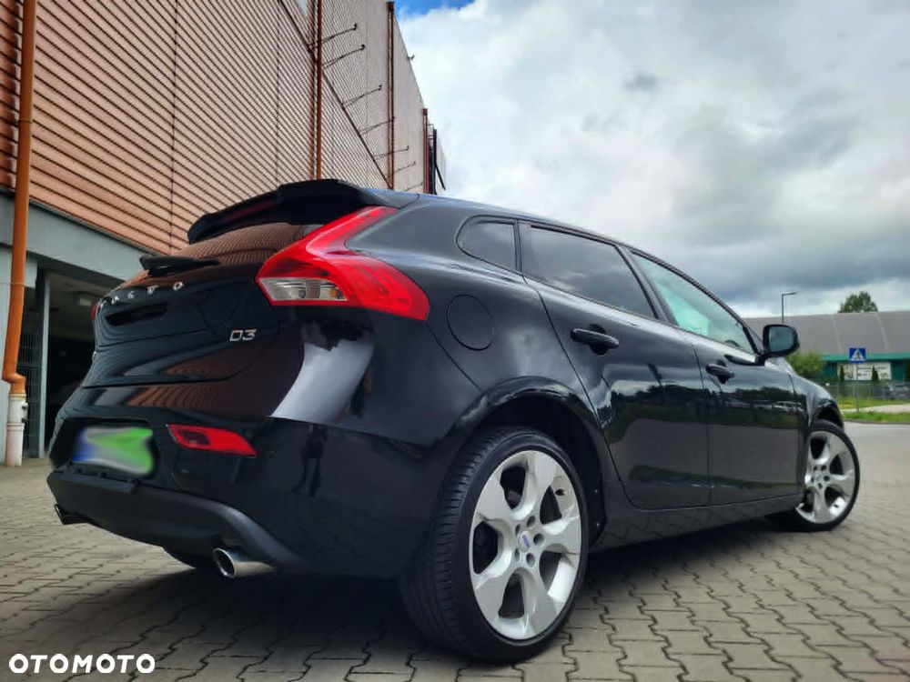 Volvo V40 D3 Geartronic Momentum - 5