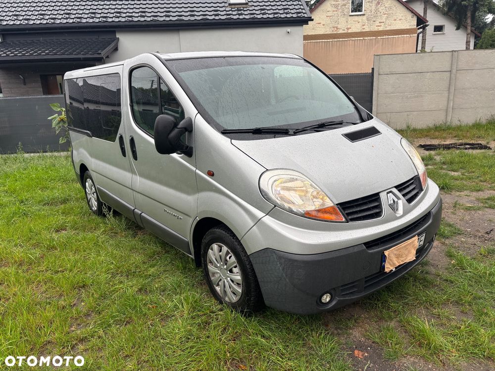 Renault Trafic - 1