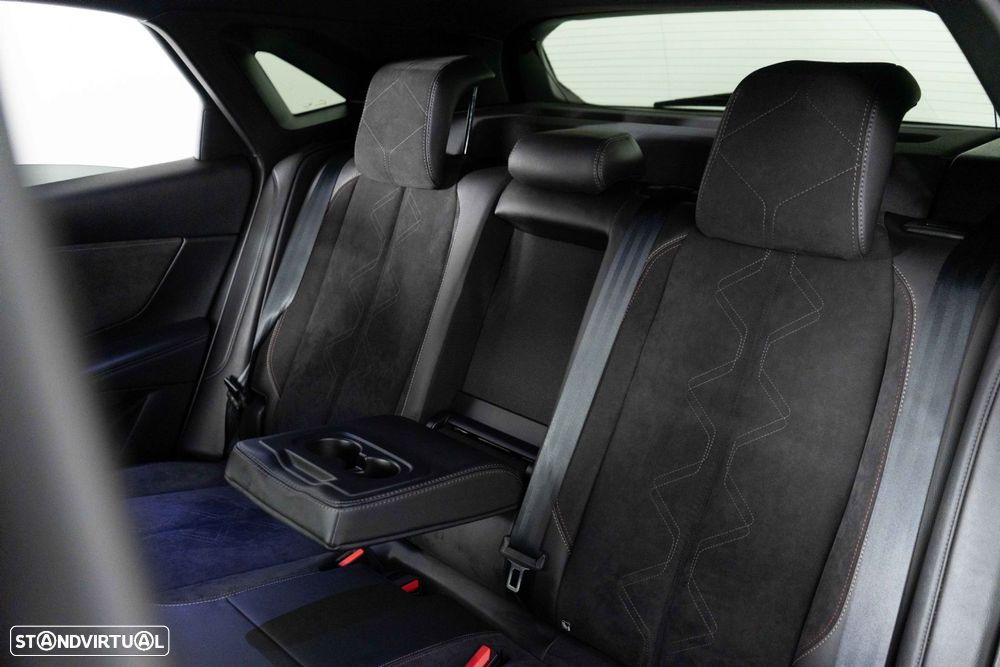 DS DS7 Crossback E-Tense Performance Line EAT8 - 10