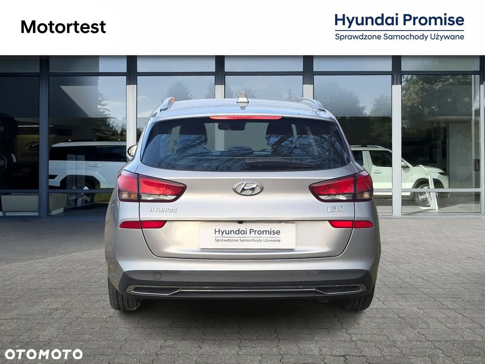 Hyundai i30 1.5 T-GDI 48V Modern - 4