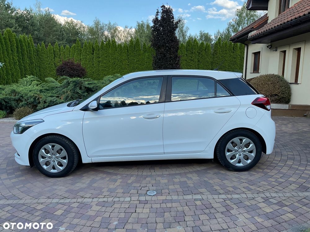 Hyundai i20 - 8