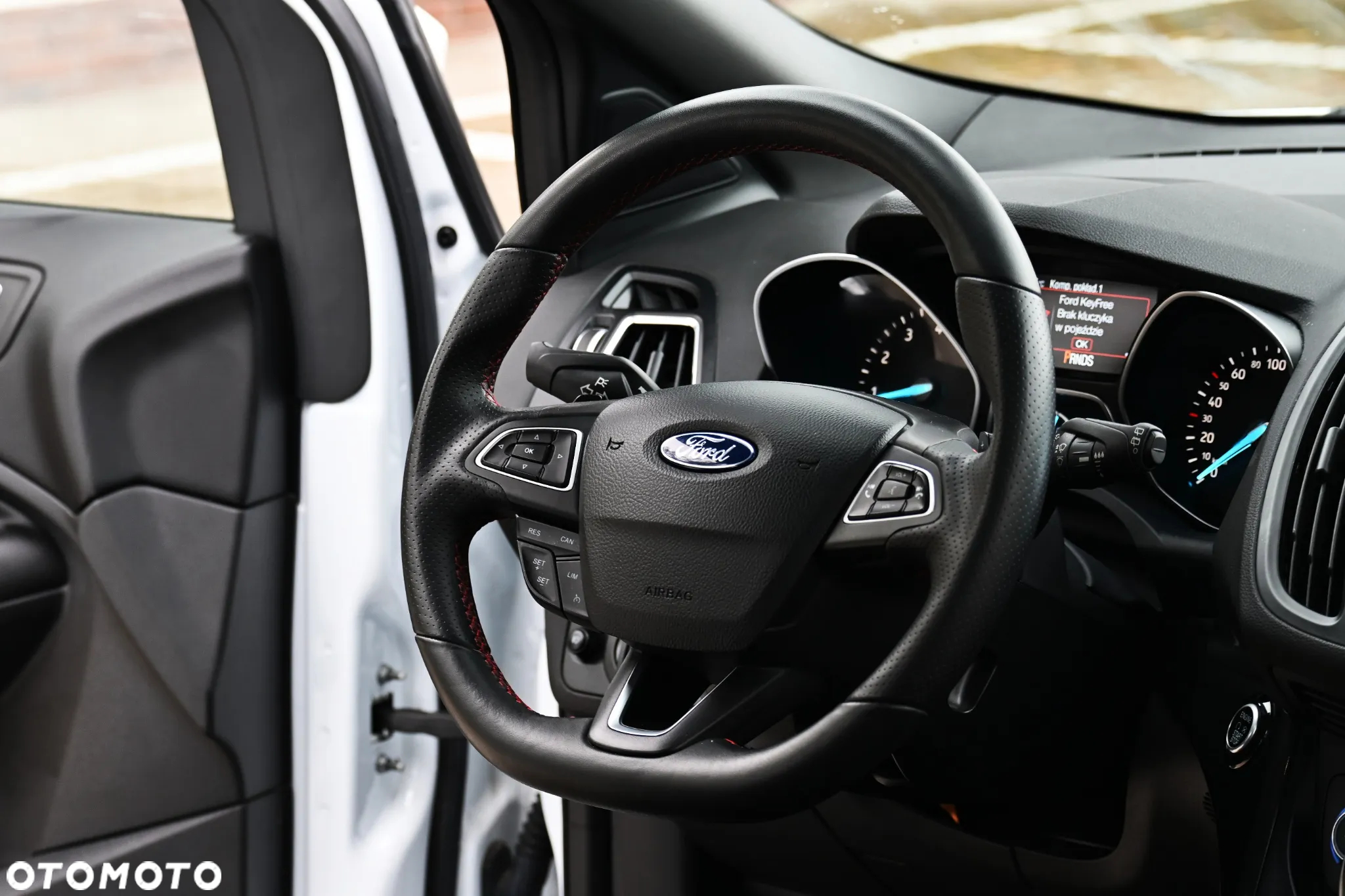 Ford Kuga 1.5 EcoBoost 4x4 ST-Line - 26