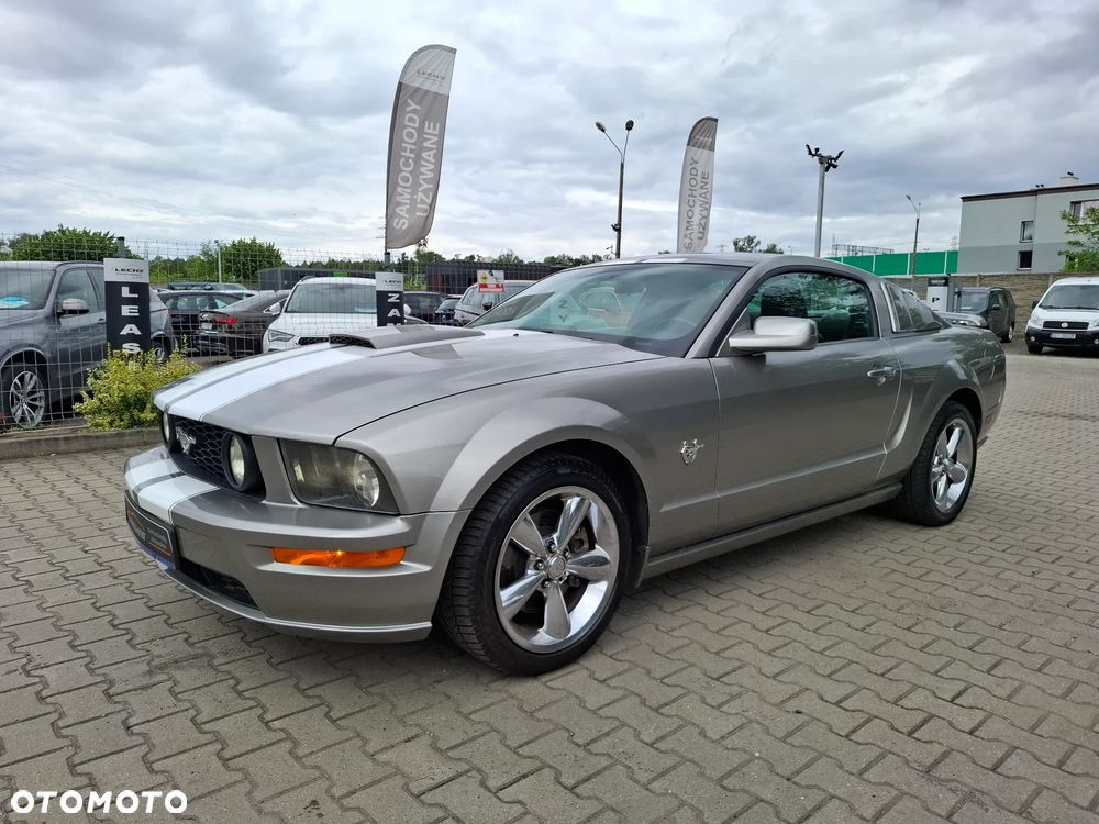 Ford Mustang - 3