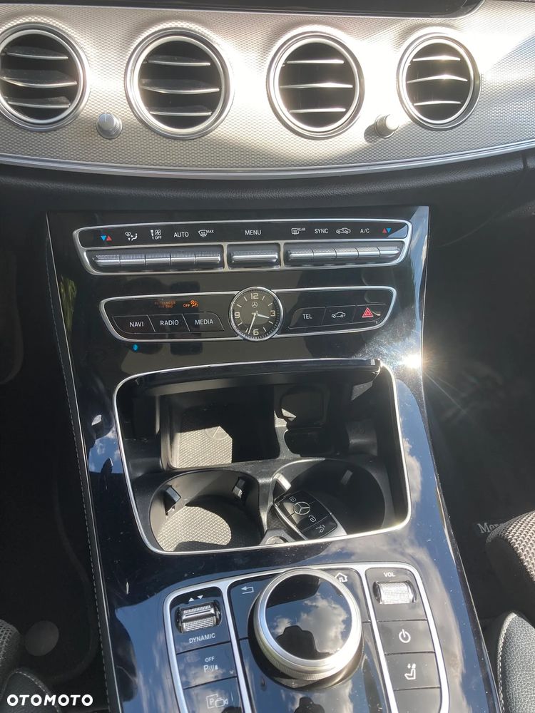 Mercedes-Benz Klasa E 220 d 9G-TRONIC Avantgarde - 12