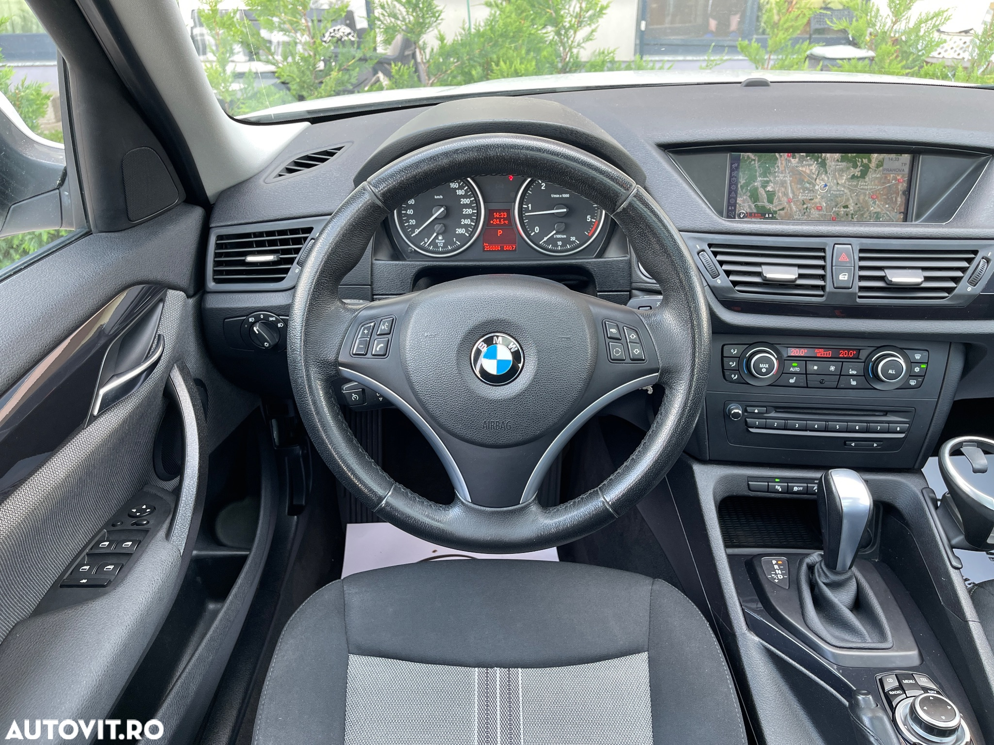 BMW X1 xDrive18d Aut. Sport Line - 11