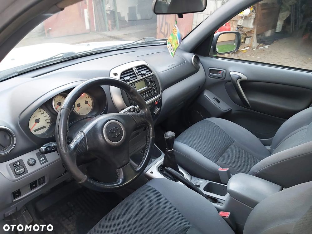 Toyota RAV4 2.0 D-4D Luna - 7