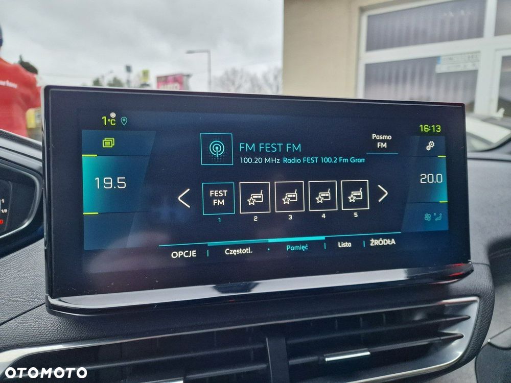 Peugeot 3008 1.6 PureTech HYbrid4 GT S&S EAT8 - 33