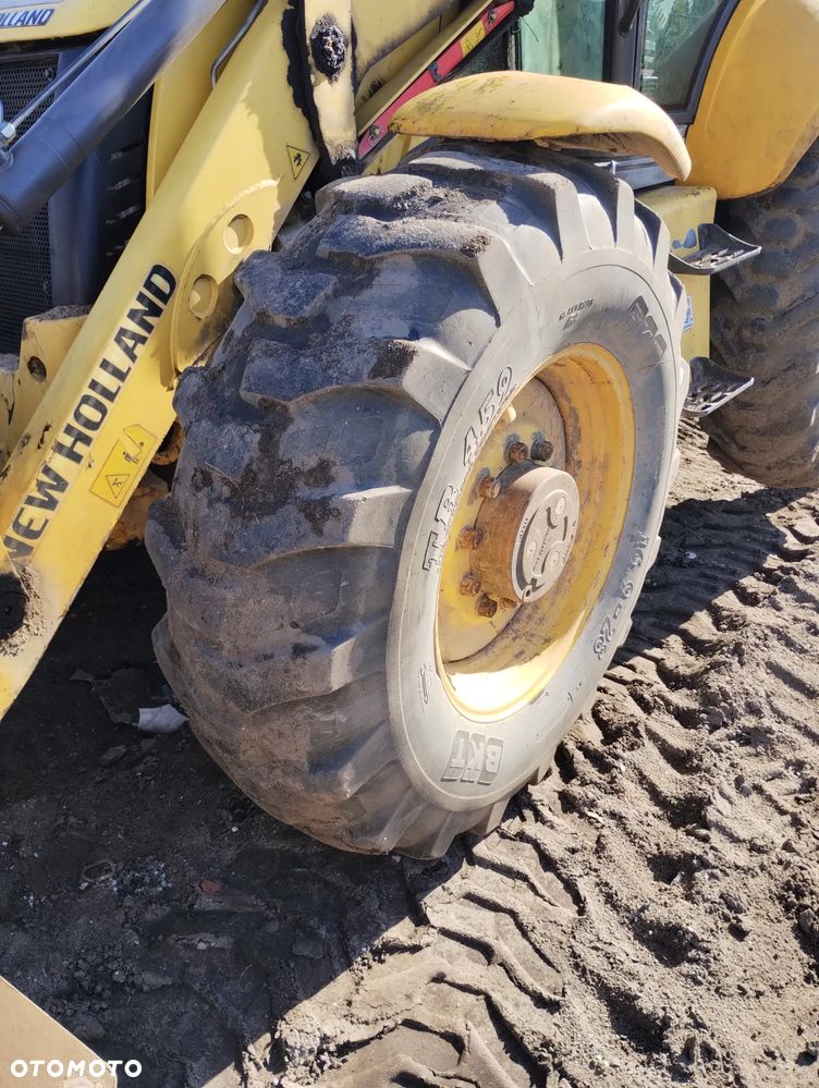 New Holland B115 - 8