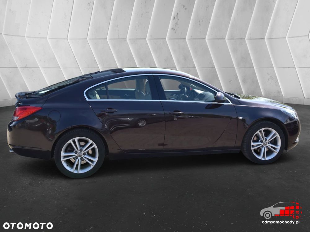 Opel Insignia - 11