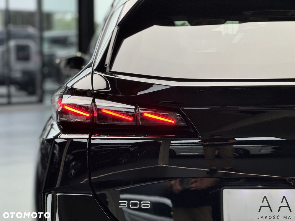 Peugeot 308 1.6 Hybrid PHEV GT EAT8 - 39