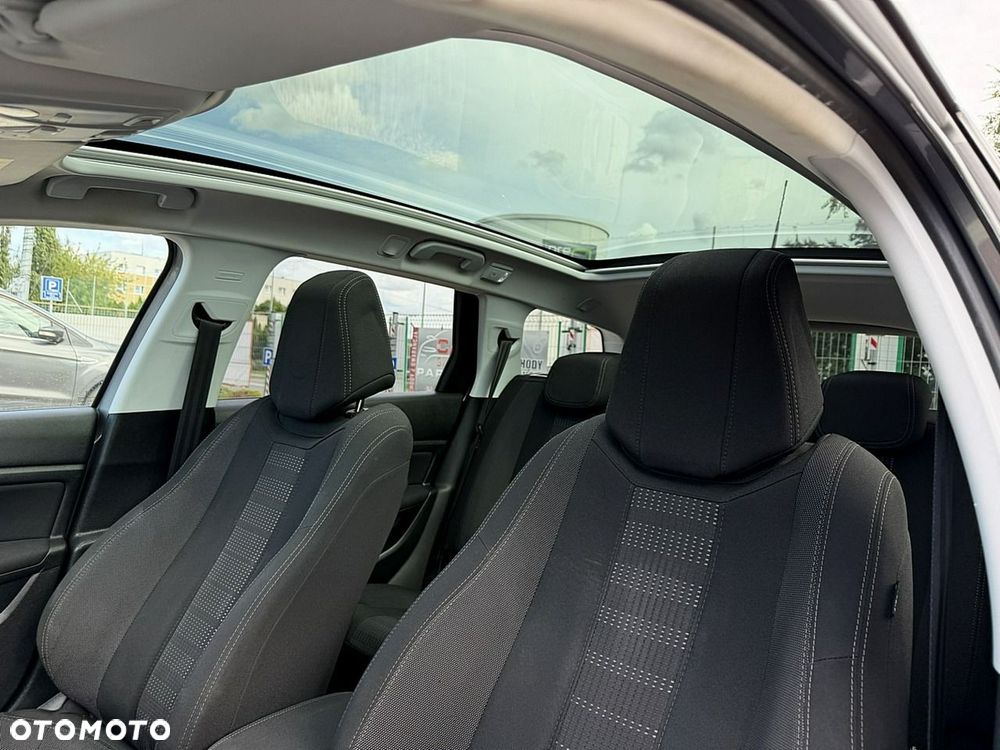 Peugeot 308 - 18