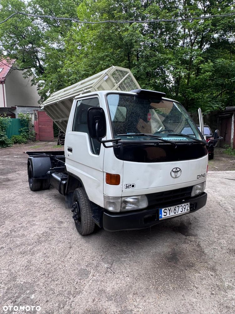 Toyota Dyna - 5