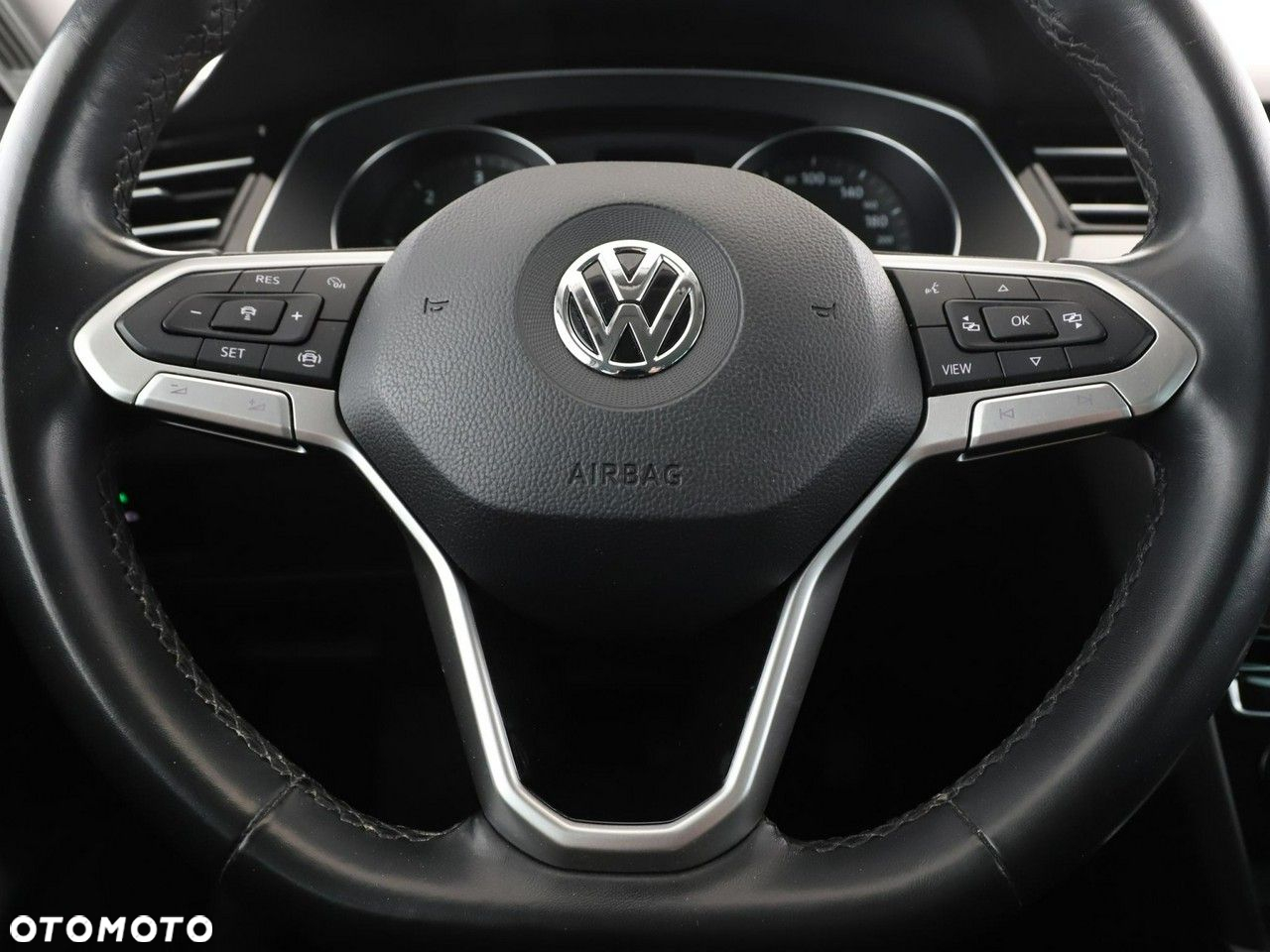 Volkswagen Passat 2.0 TDI SCR Business DSG - 21
