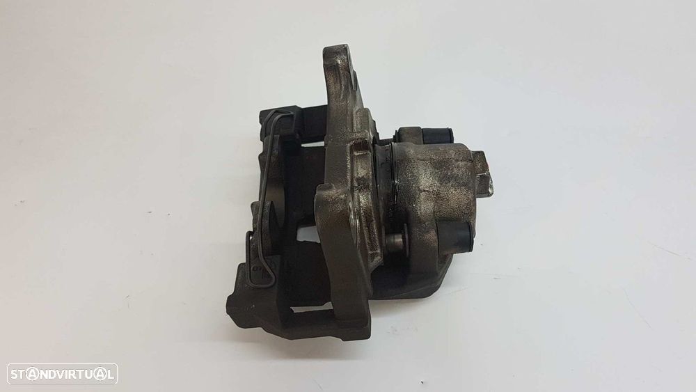 PINÇA DE TRAVÃO FRENTE ESQUERDA AUDI Q3 (8UG) SPORT EDITION - 3