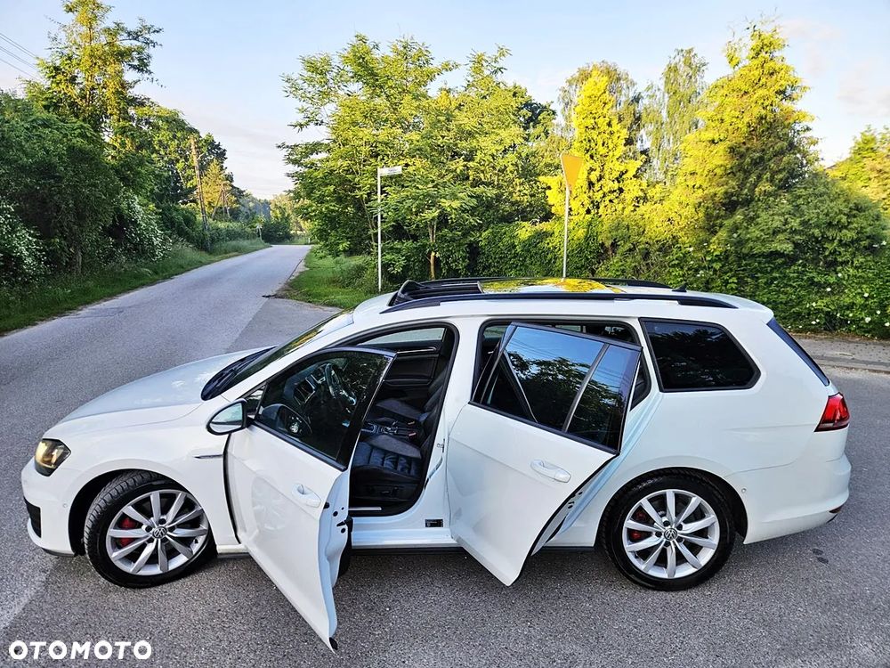 Volkswagen Golf GTD 2.0 TDI SCR DSG - 27