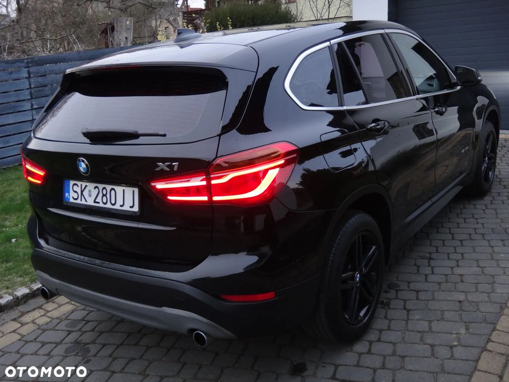 BMW X1 xDrive20i - 4