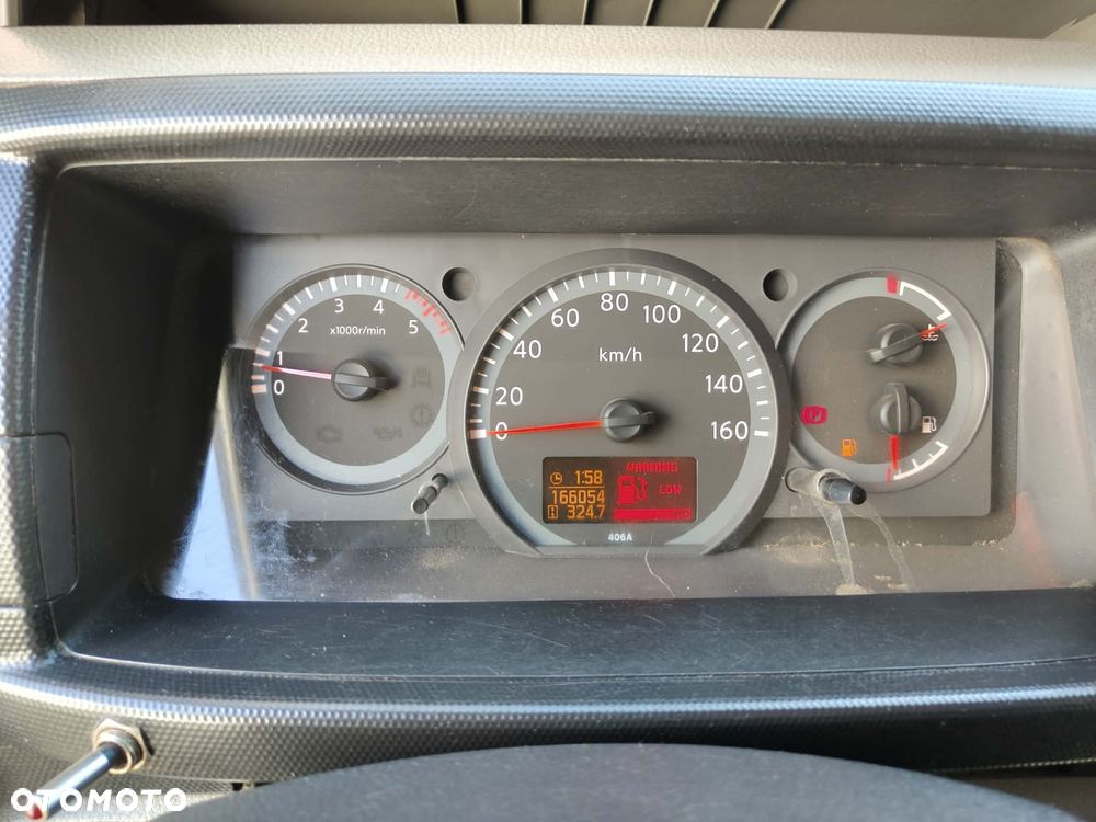 Nissan CABSTAR - 8