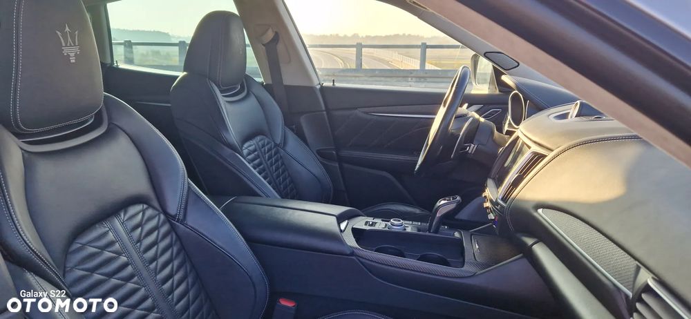 Maserati Levante GTS Q4 - 16