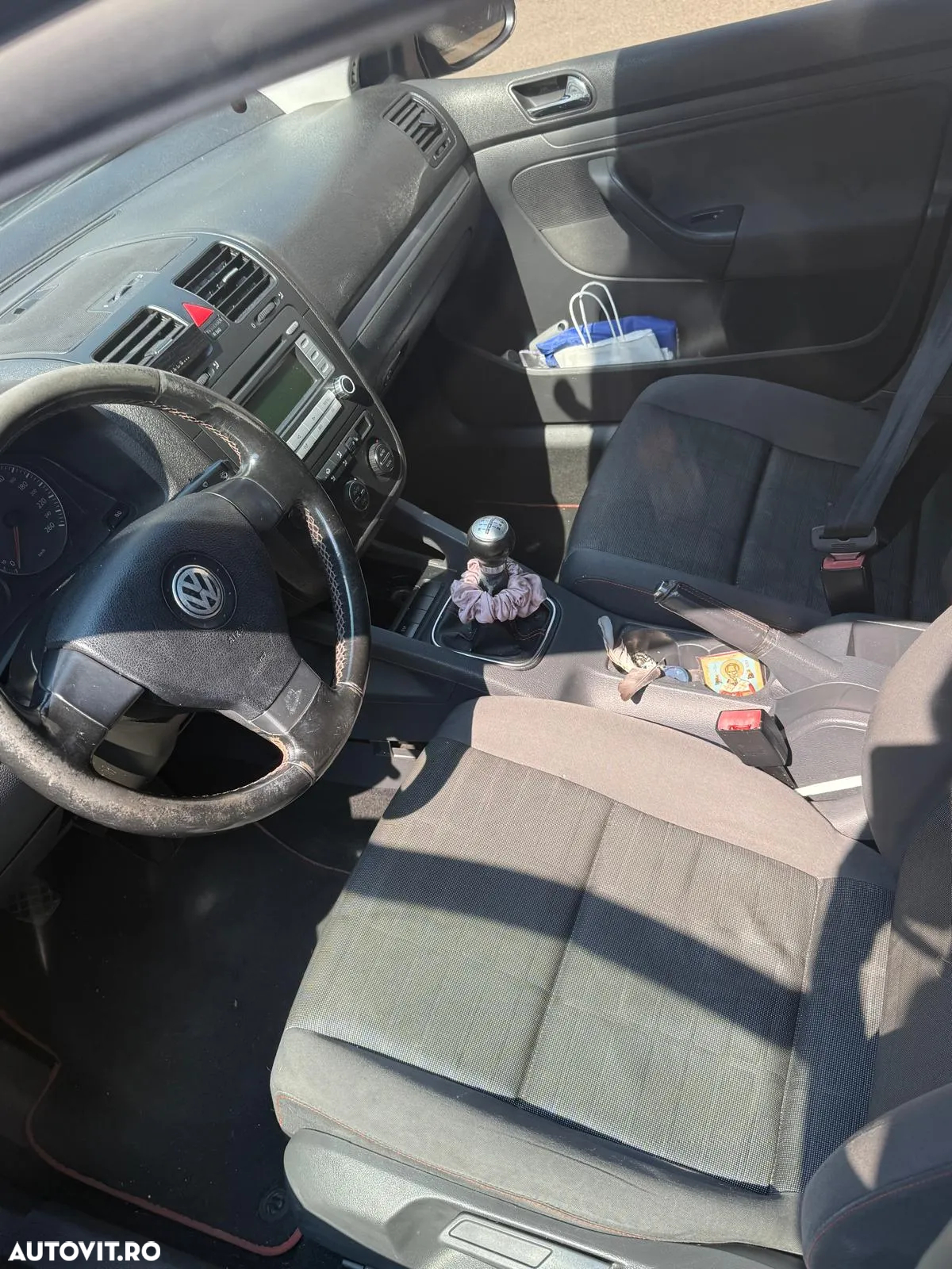 Volkswagen Golf - 9