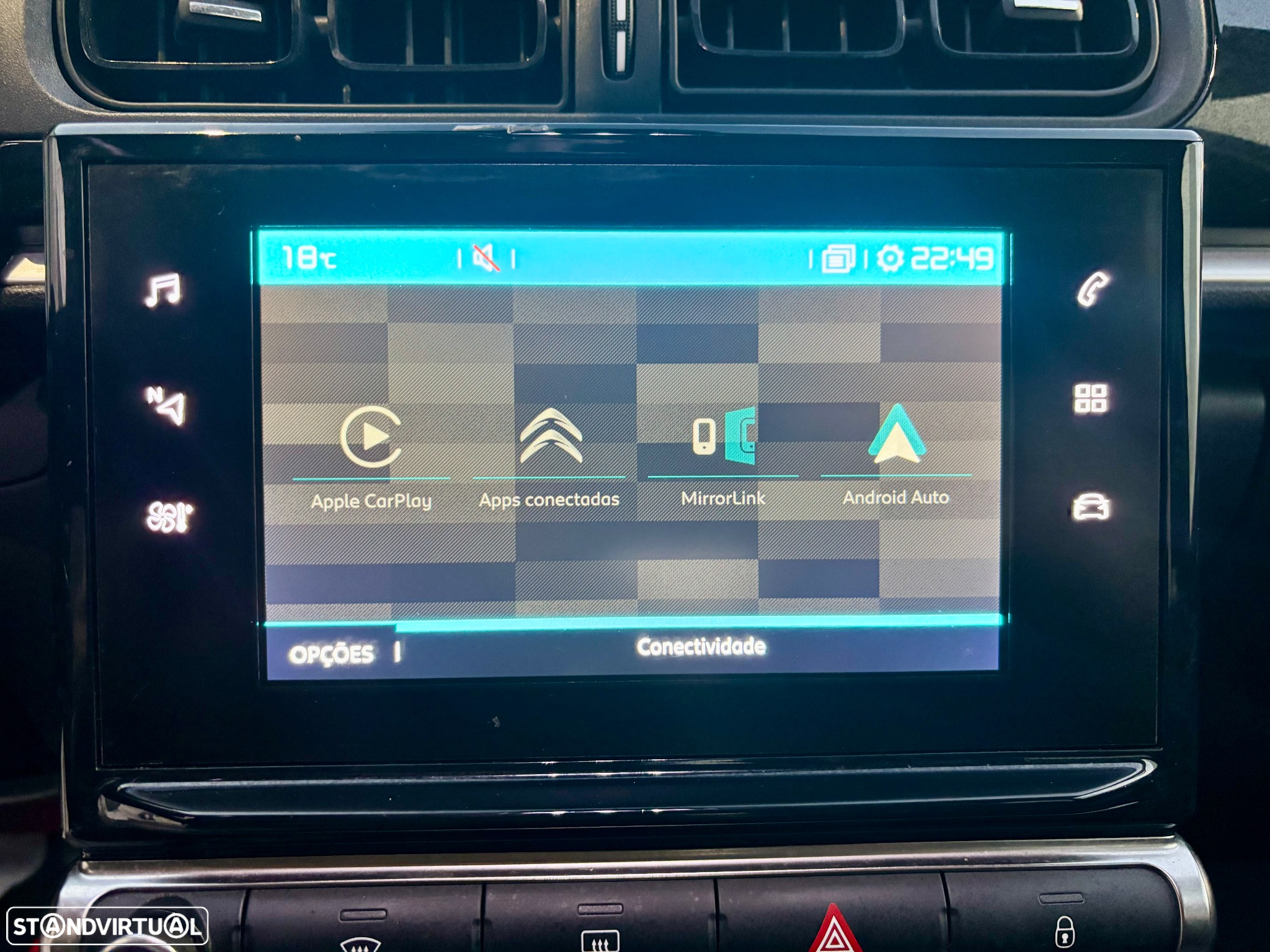 Citroën C3 1.2 PureTech Shine - 44