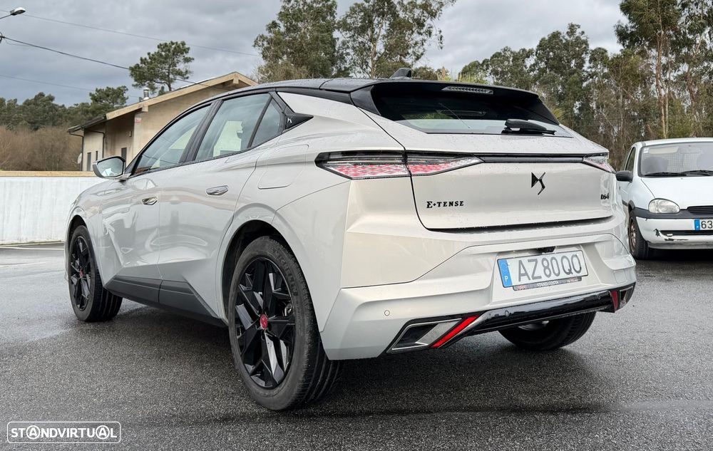 DS DS4 E-Tense Performance Line EAT8 - 4