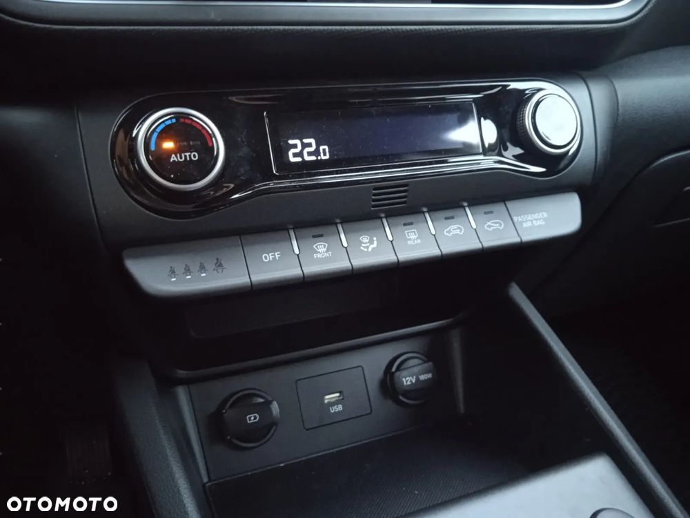 Hyundai Kona 1.0 T-GDI Smart DCT - 24