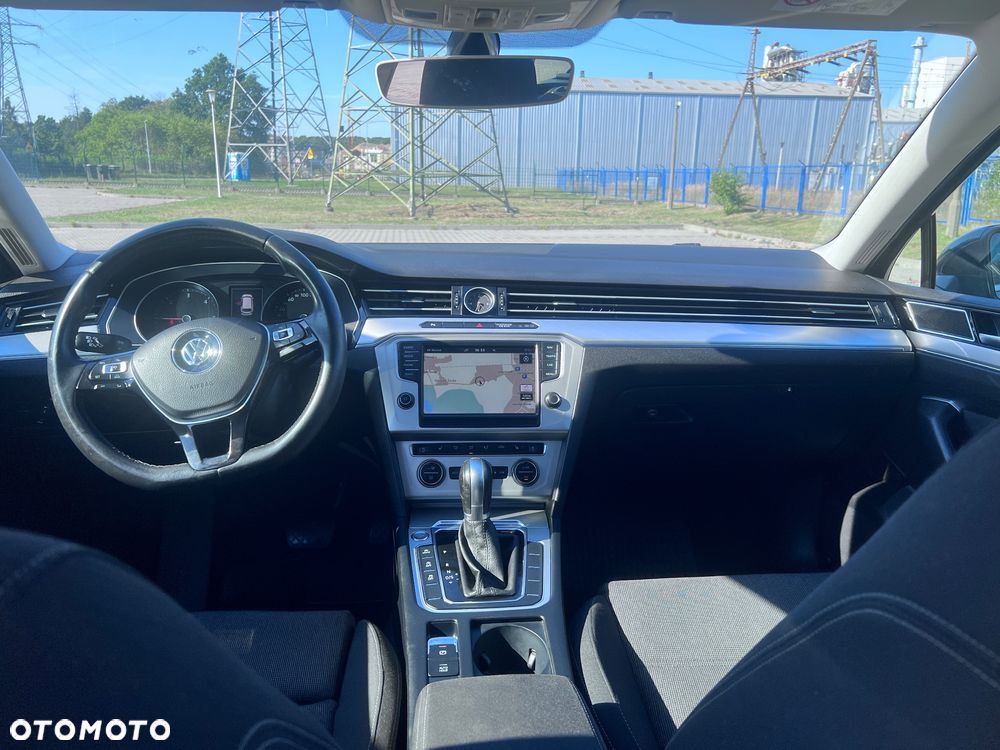 Volkswagen Passat Variant 2.0 TDI SCR DSG Comfortline - 6