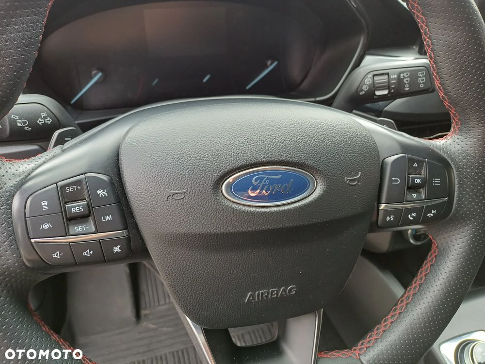 Ford Focus 2.0 TDCi ST-Line Red ASS PowerShift - 16