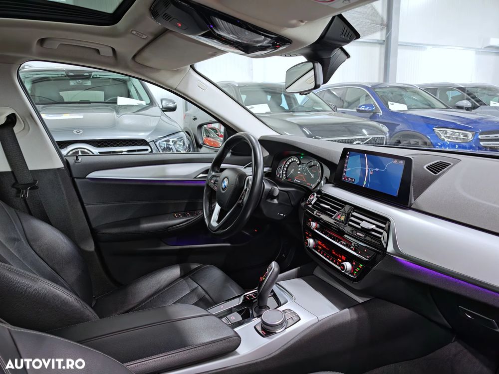 BMW Seria 5 518d Aut. - 7