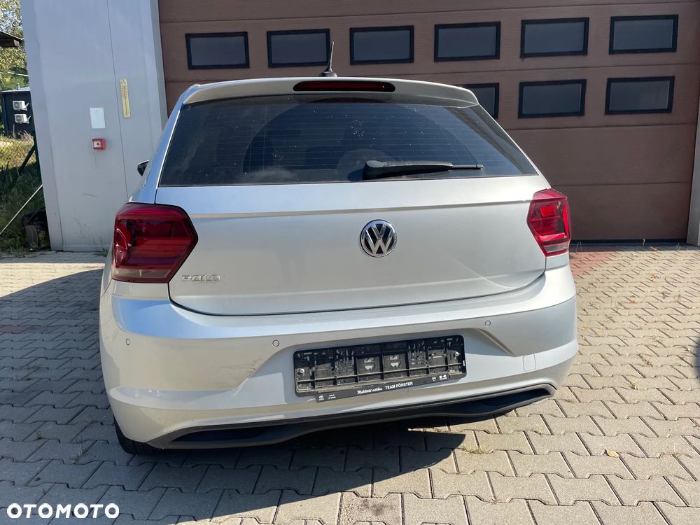 Volkswagen Polo 1.6 TDI SCR DSG Comfortline - 11