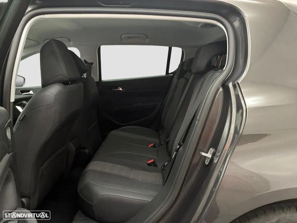 Peugeot 308 1.2 PureTech Allure - 11