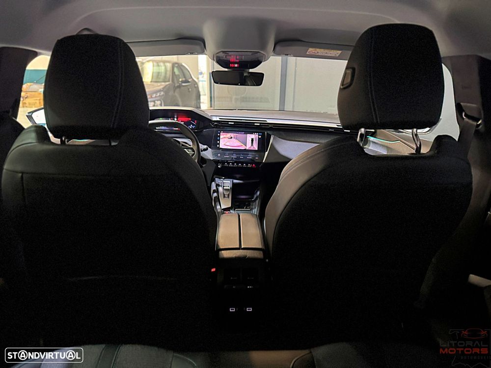 Peugeot 308 SW 1.2 PureTech Allure Pack EAT8 - 39