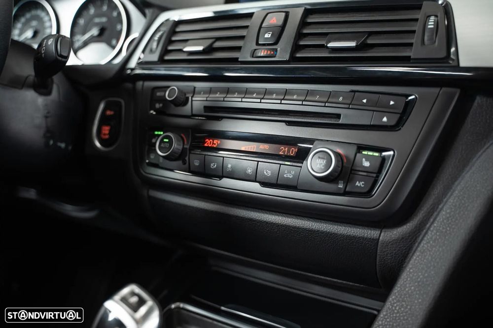 BMW 320 - 35
