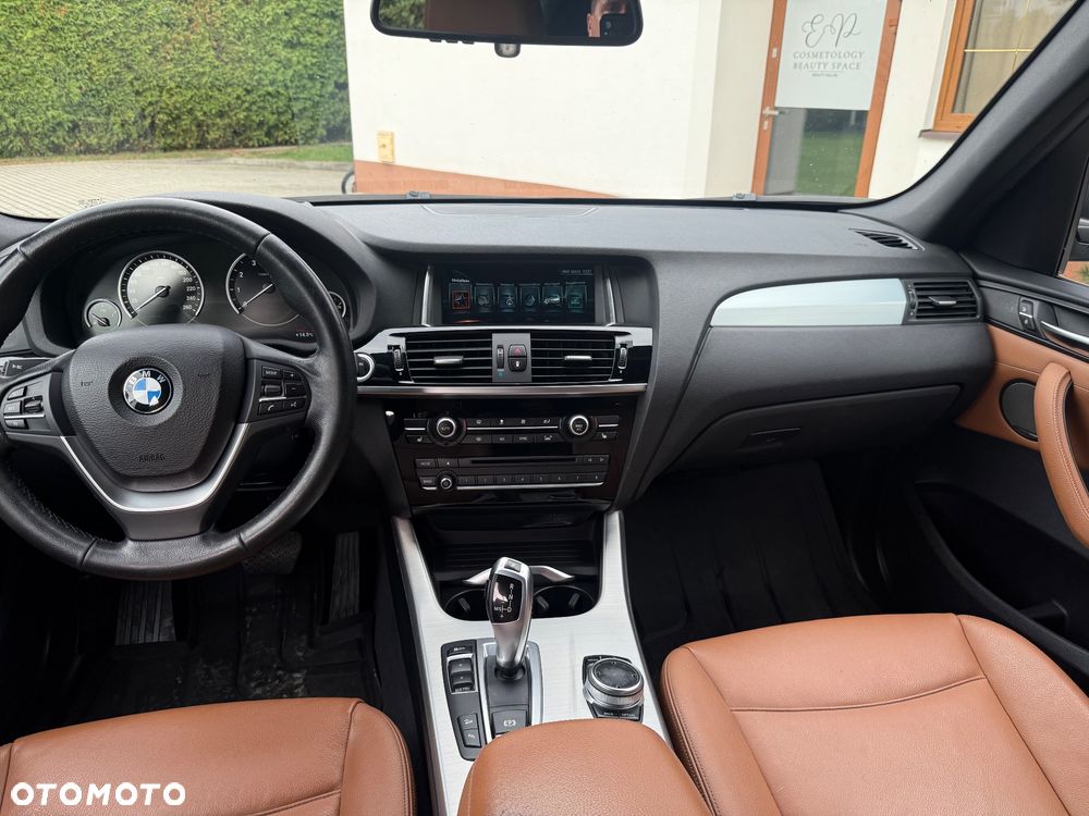 BMW X3 xDrive28i xLine - 17
