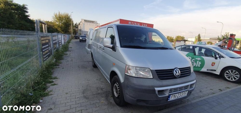 Volkswagen Transporter - 1
