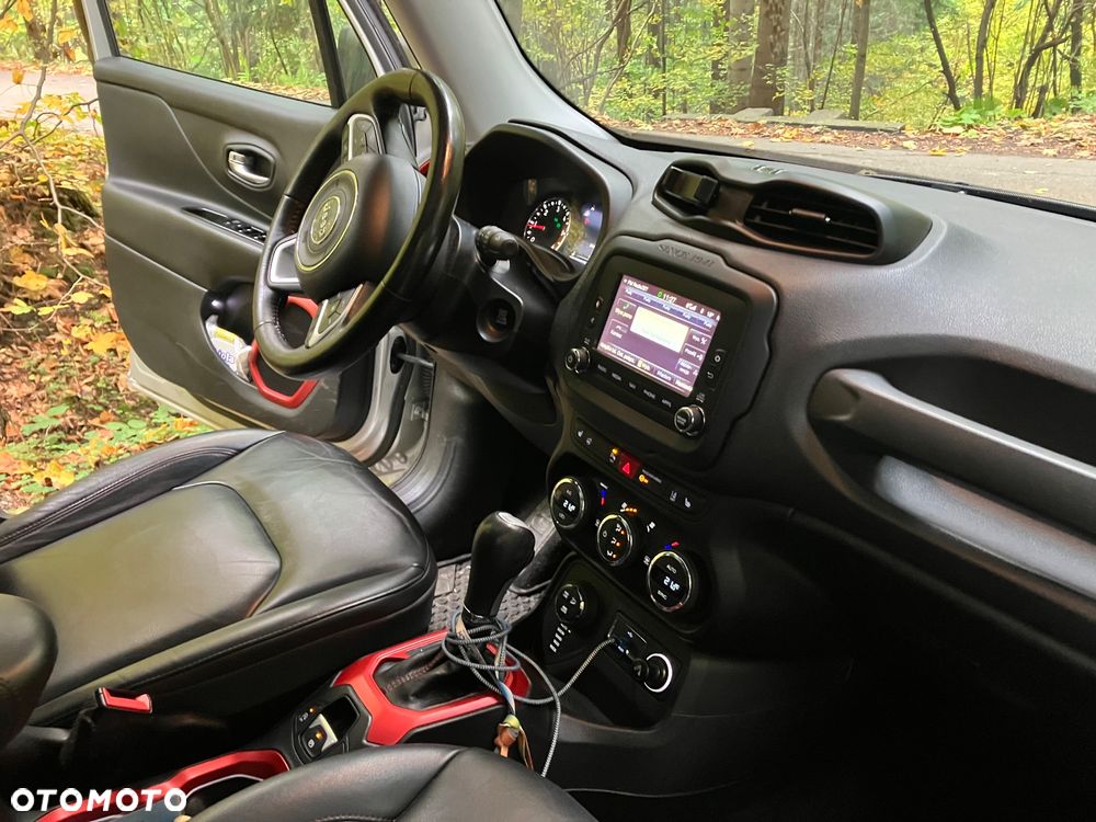 Jeep Renegade 2.0 MultiJet Active Drive Low Automatik Trailhawk - 6
