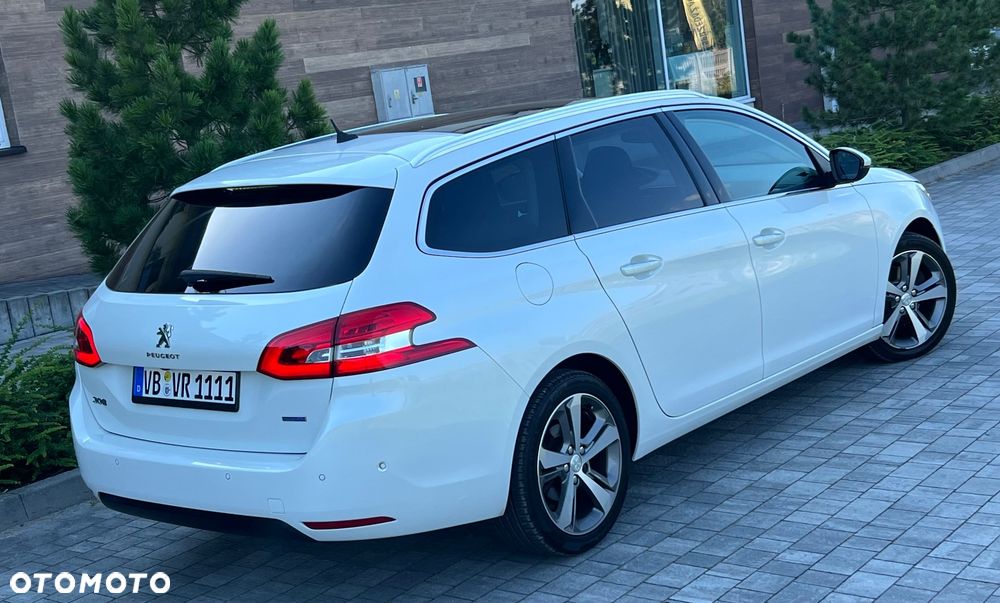 Peugeot 308 BlueHDi FAP 150 Stop&Start Automatik Allure - 4