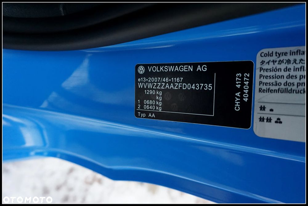 Volkswagen up! 1.0 move - 23