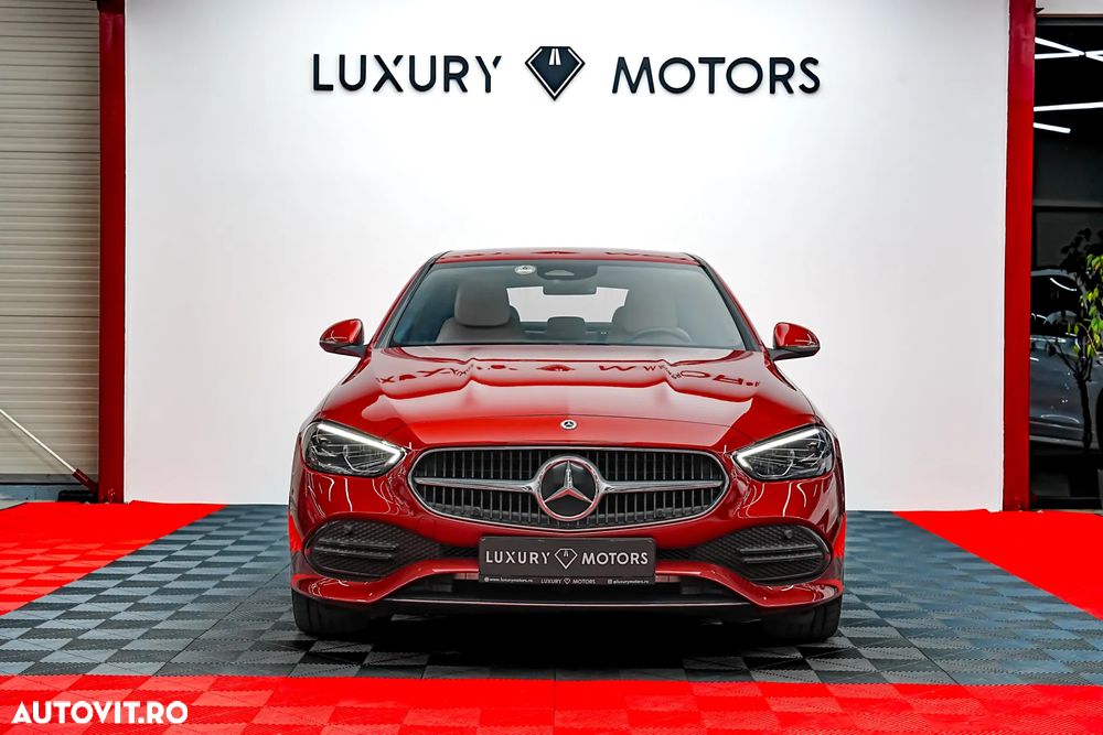 Mercedes-Benz C 220 d 9G-TRONIC 4Matic Avantgarde - 3