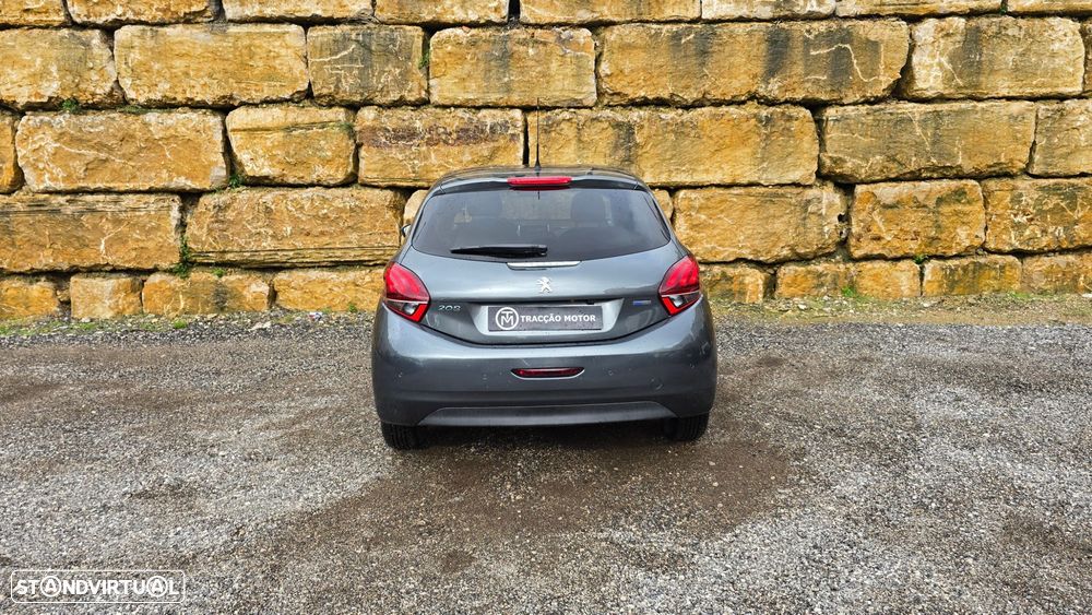Peugeot 208 1.2 PureTech Style - 6