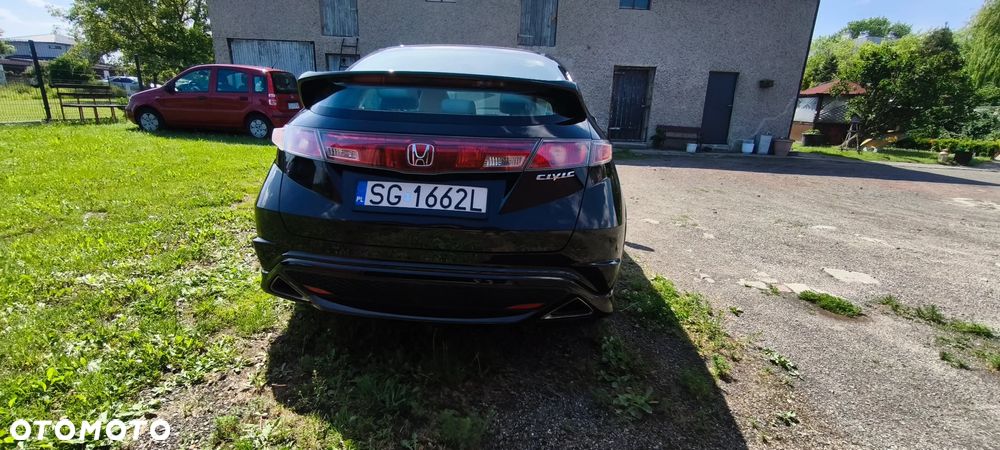 Honda Civic 1.8 Executive - 10