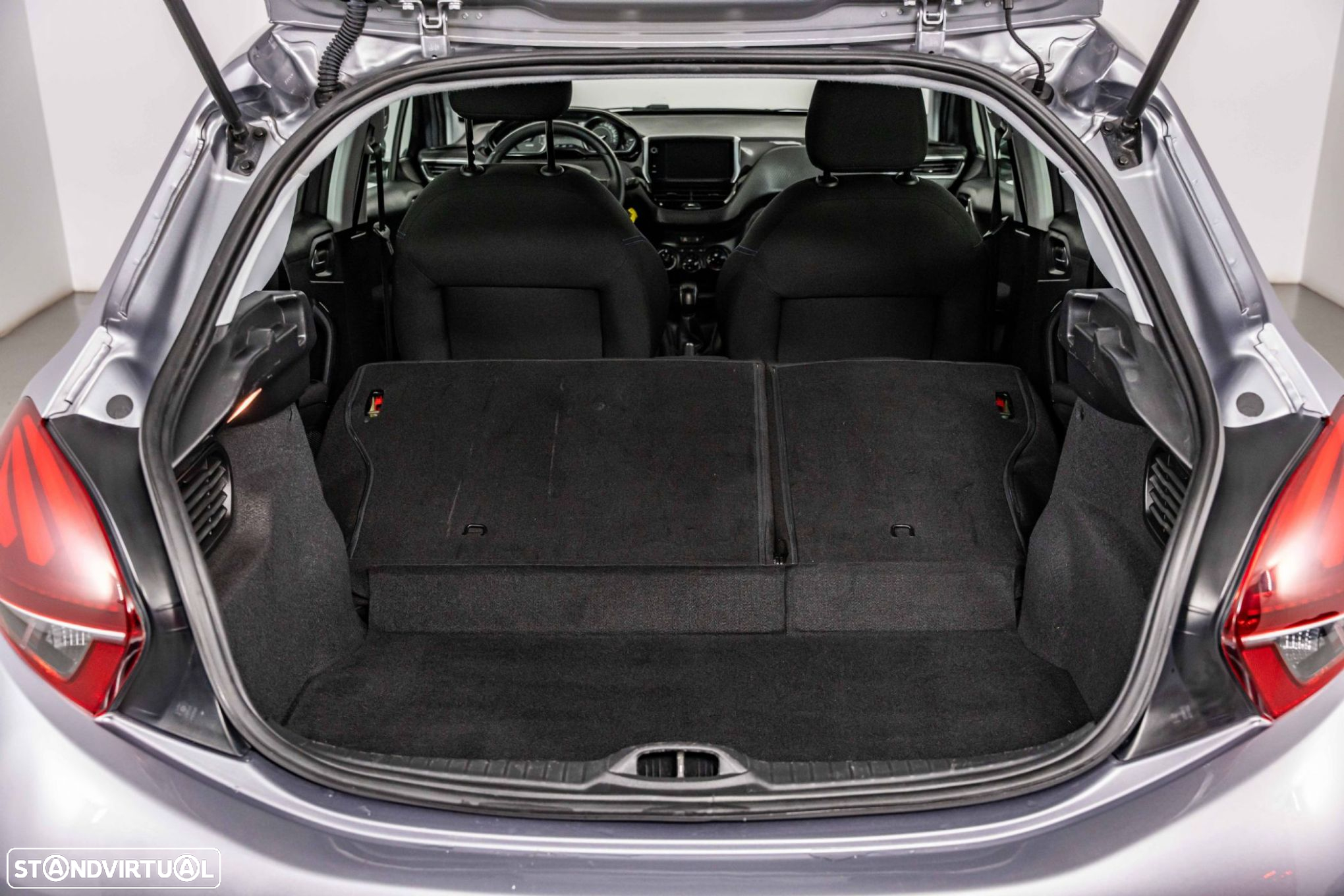 Peugeot 208 1.2 PureTech Signature - 14