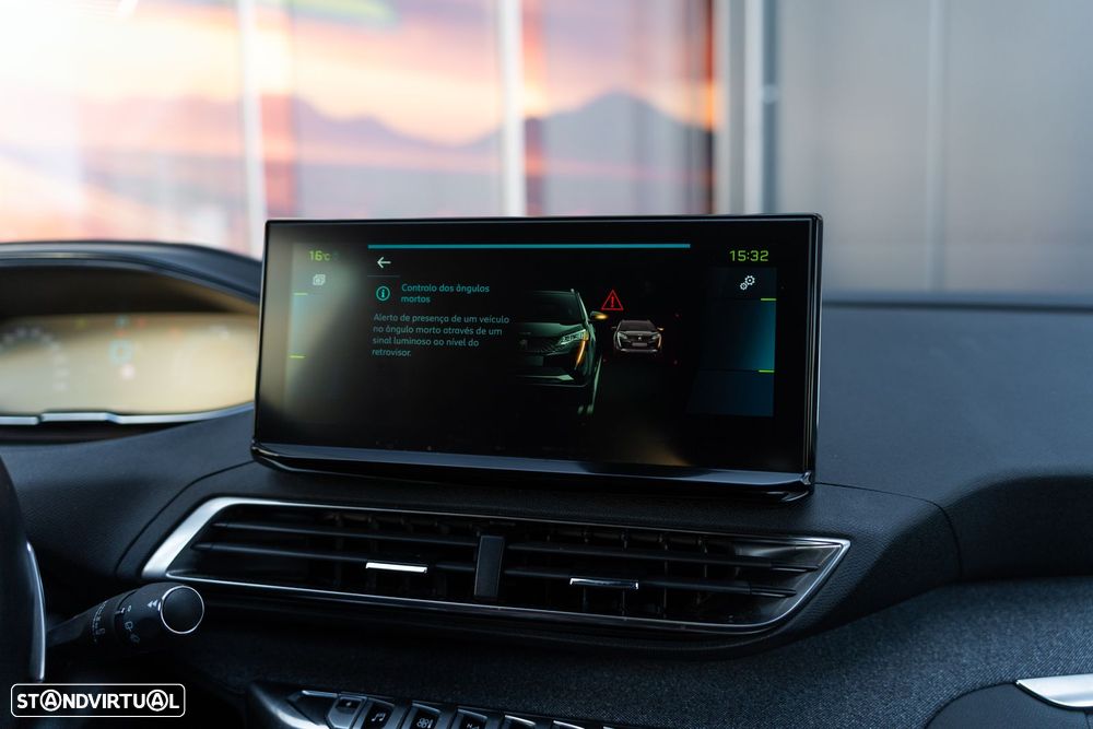 Peugeot 3008 225 e-EAT8 Allure - 14