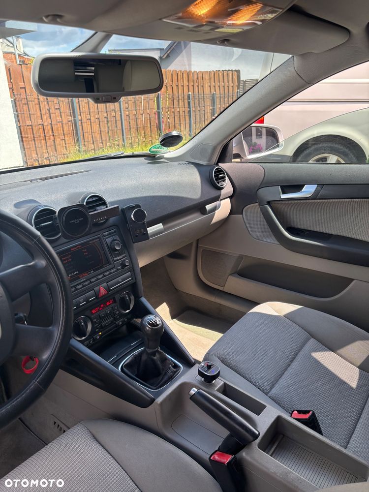 Audi A3 Sportback 2.0 TDI DPF Attraction - 10