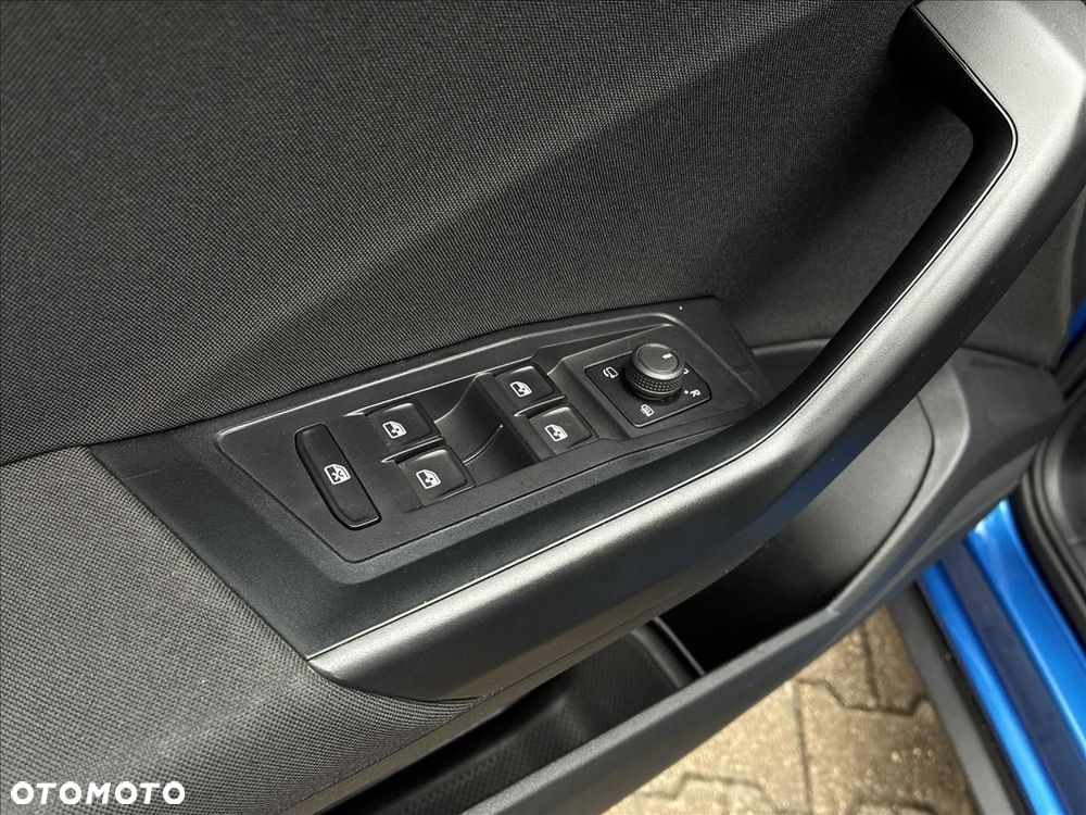 Volkswagen T-Roc 1.5 TSI Life - 16