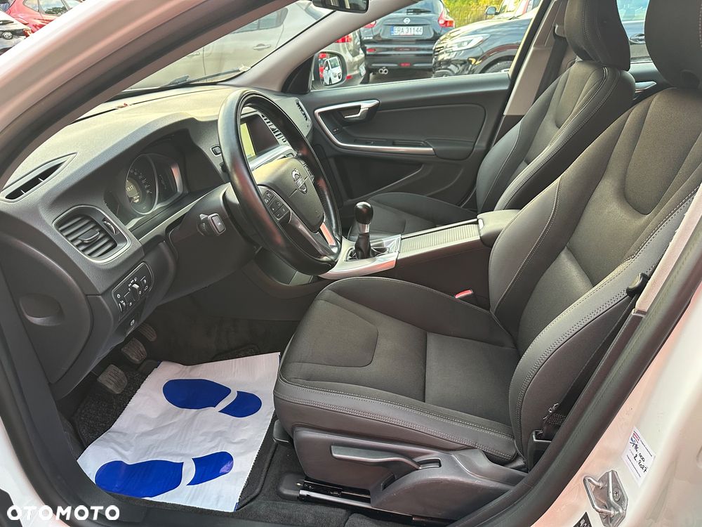 Volvo S60 D2 - 5