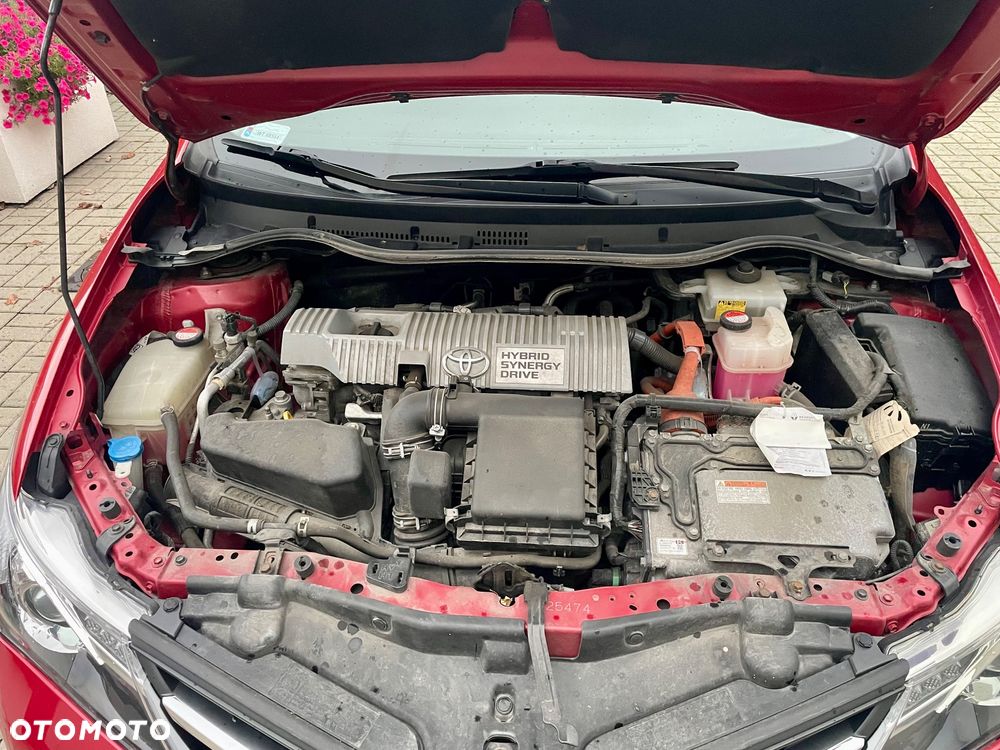 Toyota Auris 1.8 HSD Luna - 13