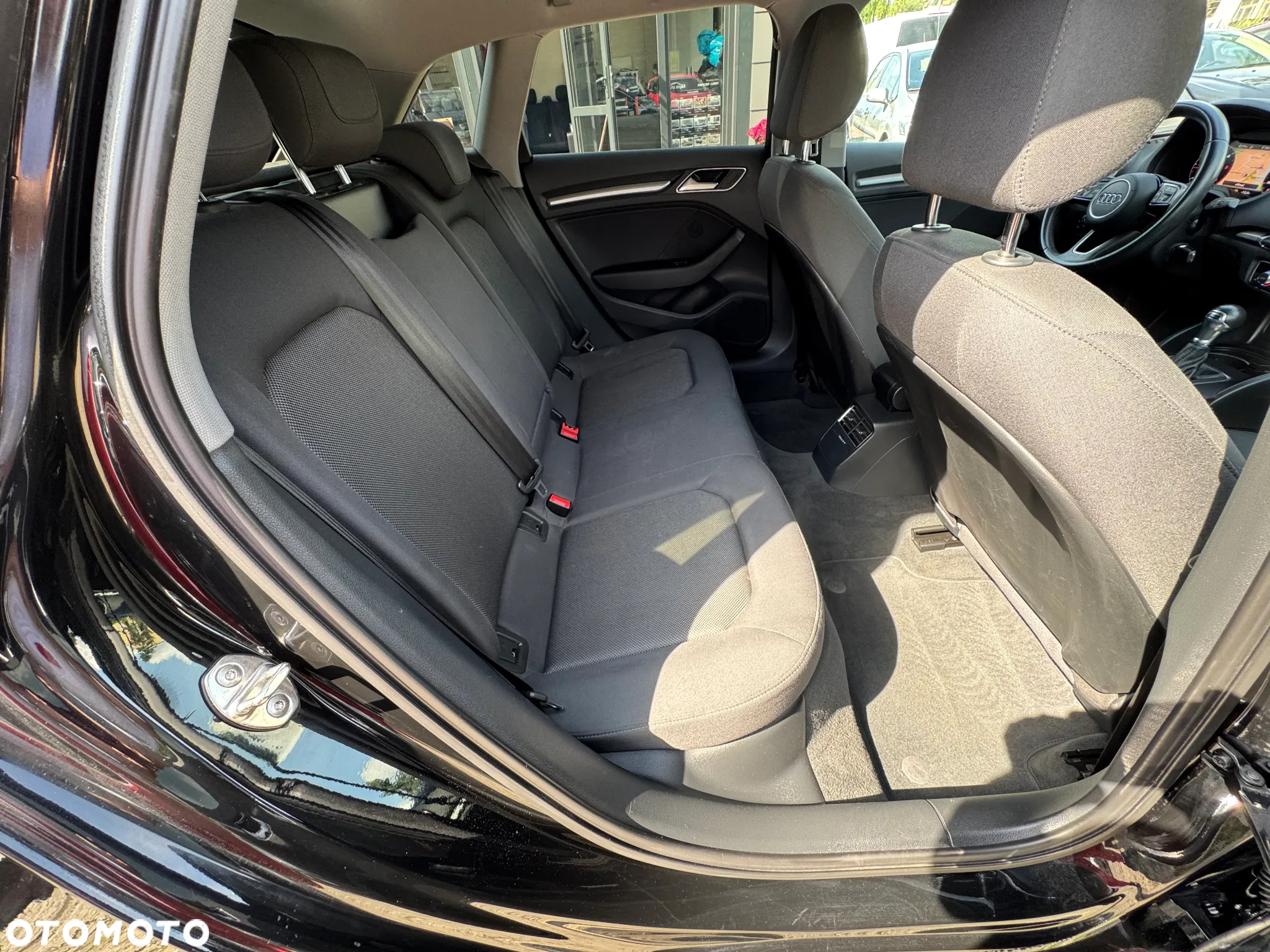 Audi A3 2.0 TDI Sportback S tronic S line Sportpaket - 20