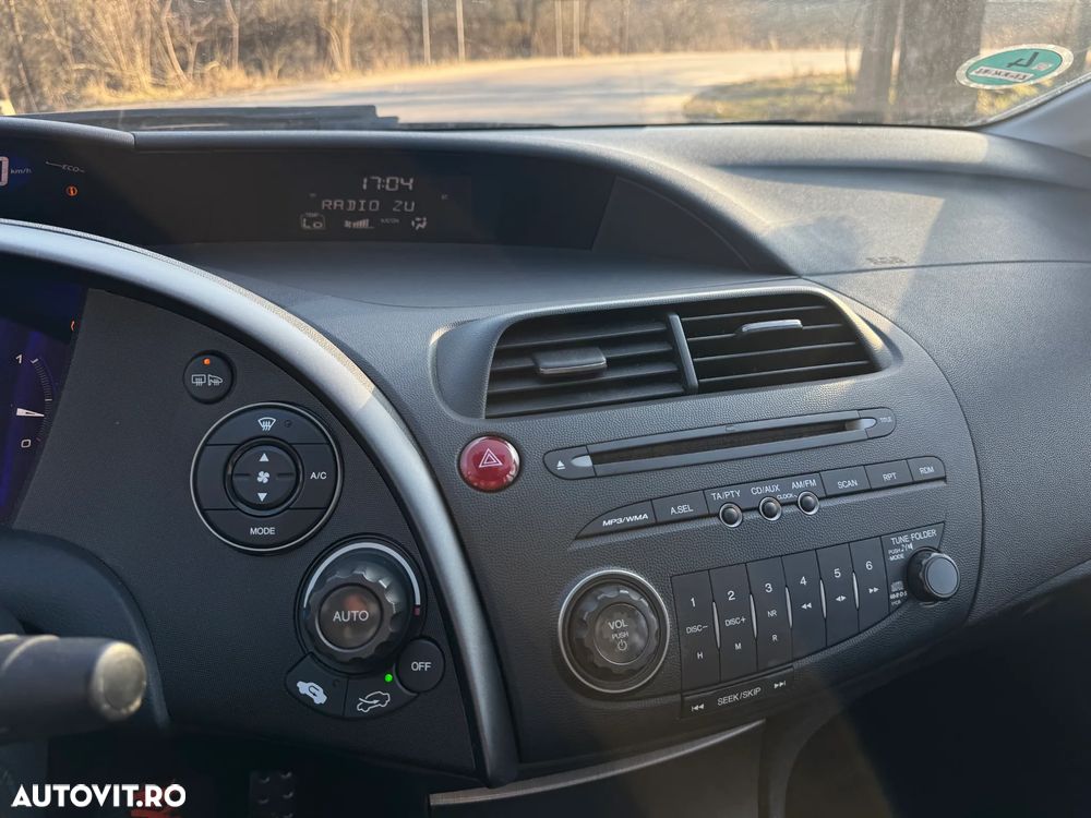 Honda Civic 1.8i-VTEC Comfort - 8